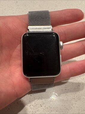 38MM Aluminum Case Series 3 Apple Watch